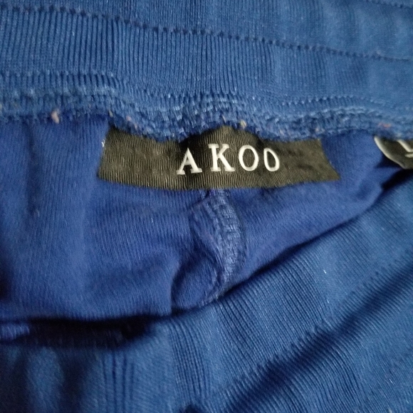 Akoo Set - Picture 13 of 16